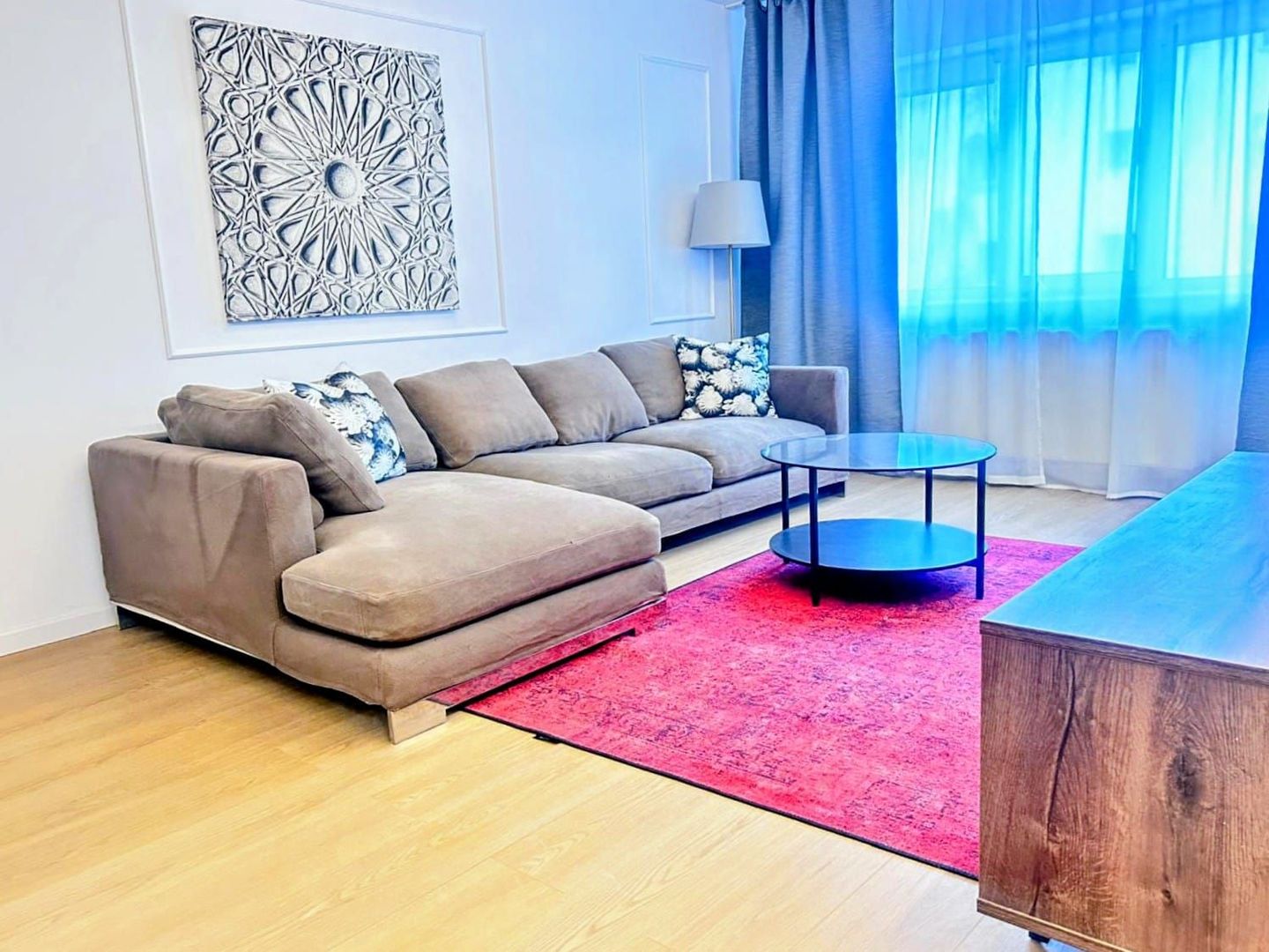 De vanzare 2 camere, Barbu Vacarescu,  Aviatiei, N Caramfil, Promenada - Poză 1