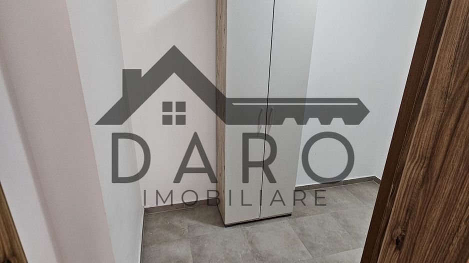 Proprietar Inchiriez apartament doua camere Maurer - Poză 3