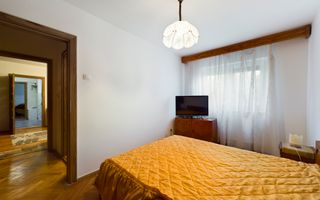 Apartament central cu 3 camere - Poză 4