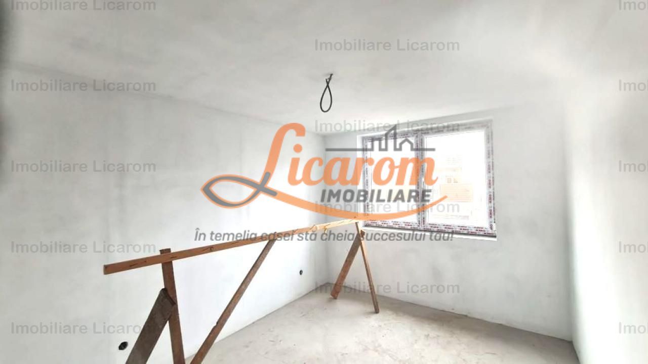 Vila Stupini P+E, 5 camere,curte,acces auto.(Parte Duplex) - Poză 13