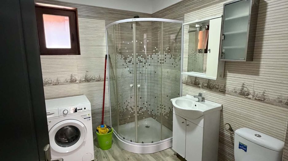 Casă de închiriat | 120 mp | 3 dormitoare | Curte + Terasă | 600 €/lun - Poză 3