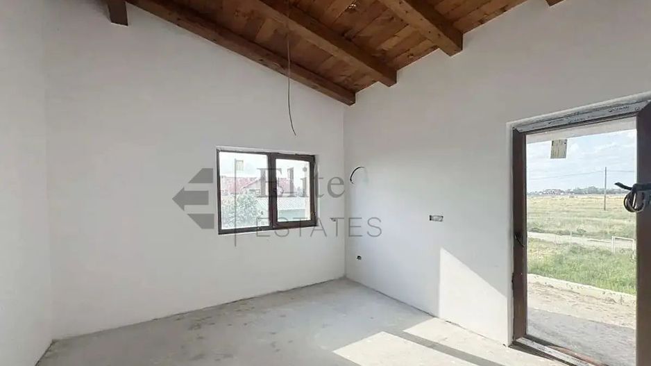 Casa spatioasa 6 camere cu 652 mp teren in Nojorid - Poză 13