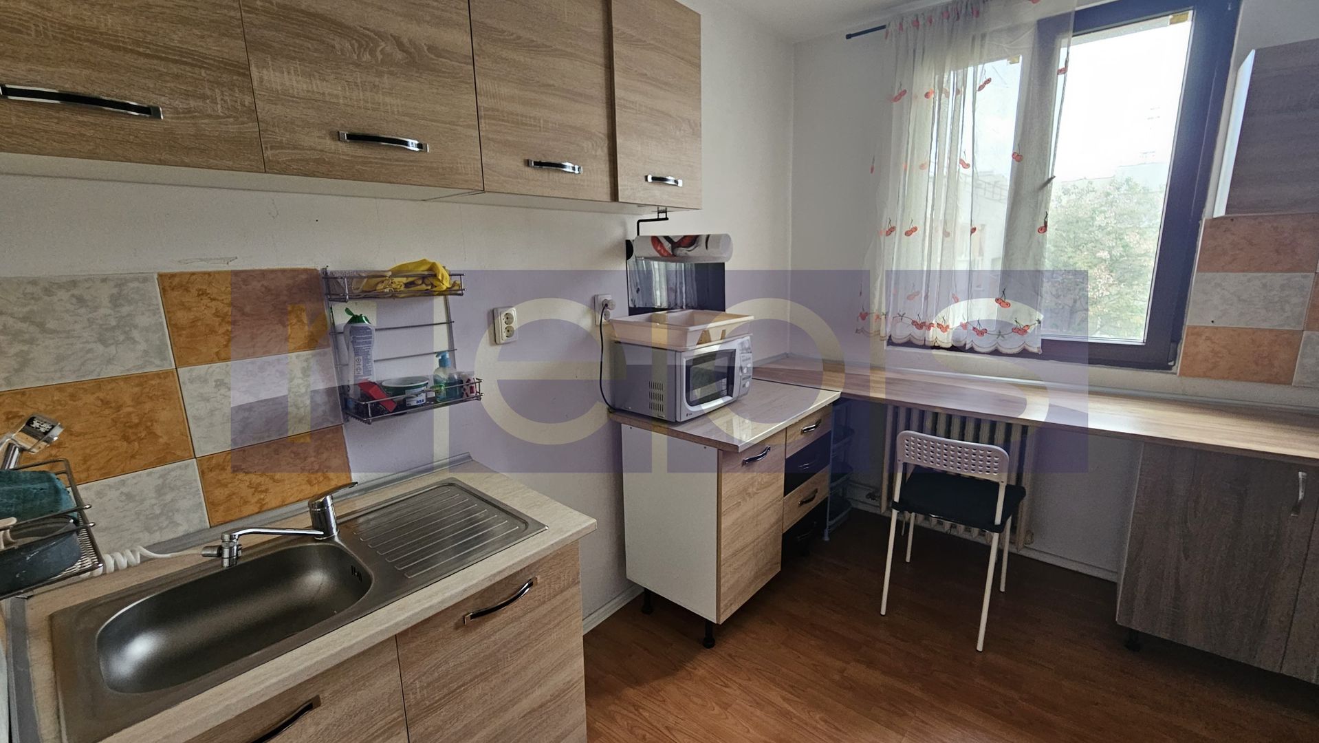 LUJERULUI - GORJULUI 3 CAMERE 66 MP | DECOMANDAT | METROU - Poză 8