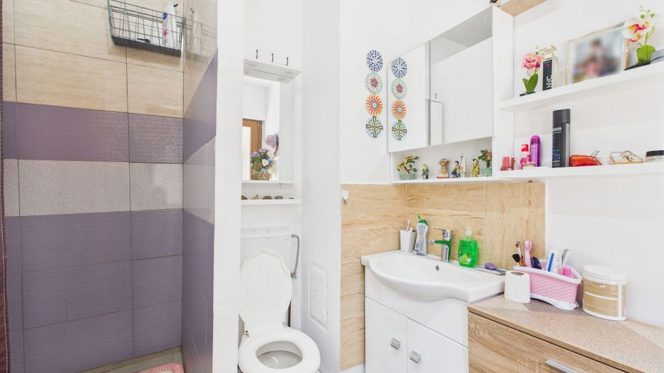 Casă individuală în Bucovăț - Poză 16