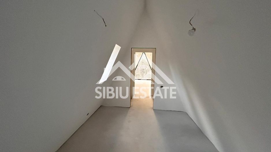 Casa / Cabana A-Frame moderna, 4 camere – Investitie - Poză 15