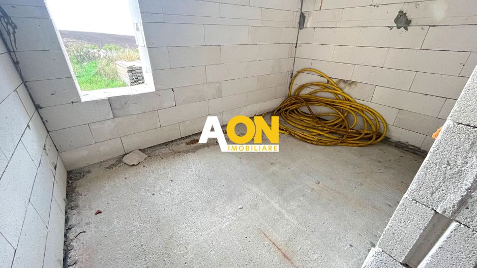 Casa de vanzare, 130 mp utili, 1000mp teren, panorama - Poză 16