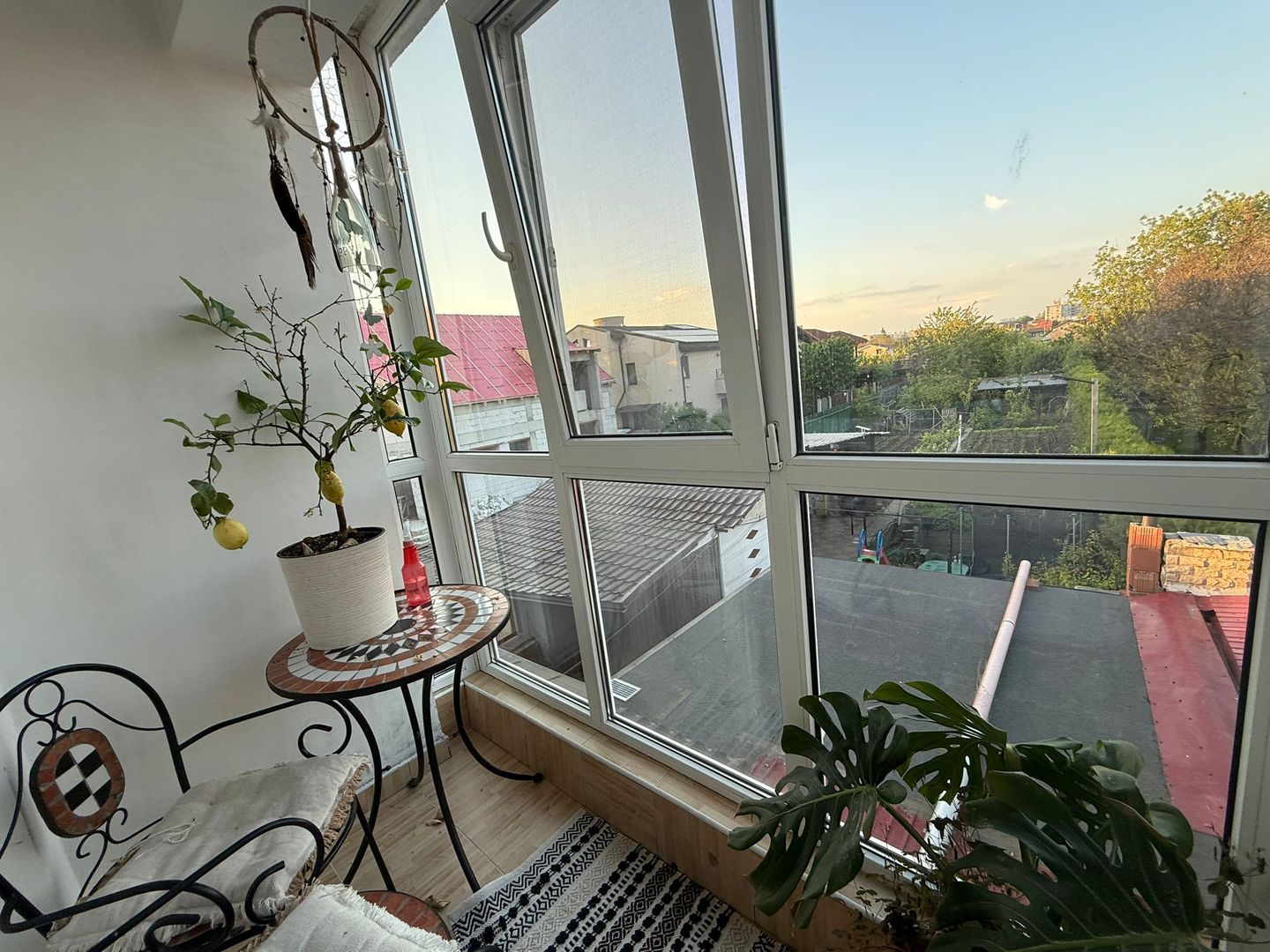 Casa de vanzare si teren 1360mp in Viile Noi Constanta - Poză 22