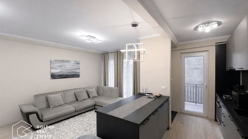 Apartament superb, BERMO, 2 camere, etaj 1, totul nou, centrala proprie, balcon - Poză 6