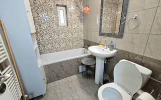 Apartament 2 Camere Decomandat Complet Renovat - Poză 7