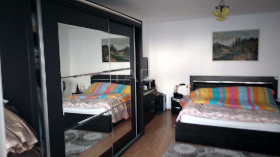 Casă / Vilă cu 2 camere de vânzare în zona Ultracentral - Poză 4