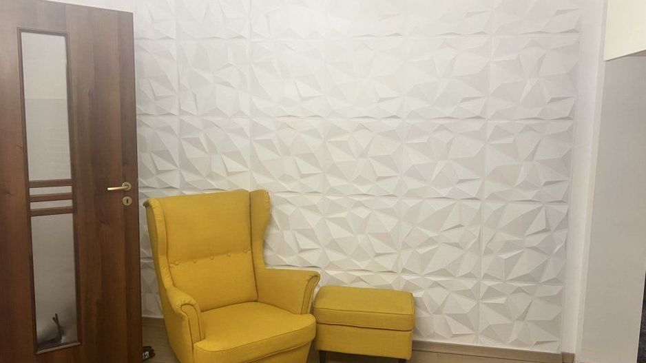 Spre închiriere apartament 3 camere renovat - Poză 8