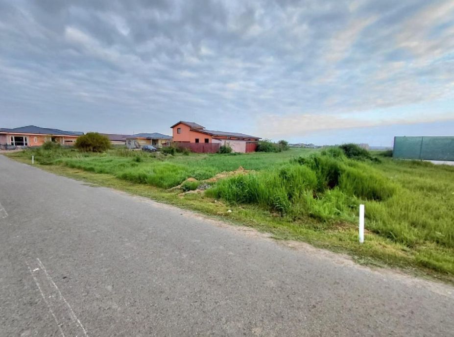 Teren intravilan situat într-o zonă liniștită - Poză 1
