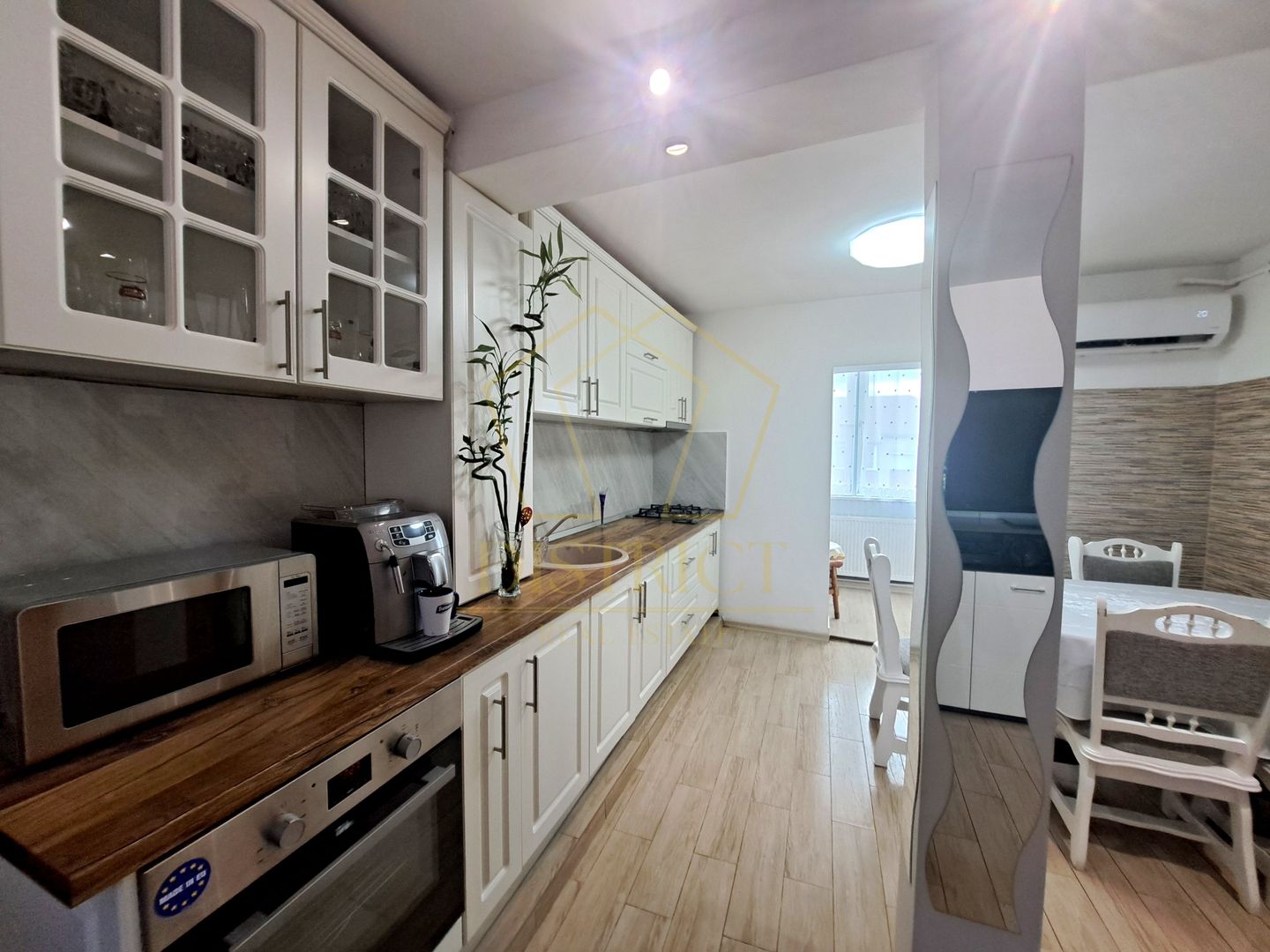 Apartament renovat cu 3 camere decomandate | Lipovei Sever Bocu - Poză 4