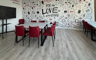 Spațiu comercial modern, zona-centrala complet amenajat pentru birouri - Poză 2
