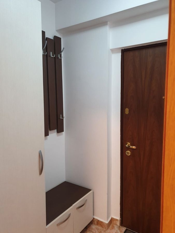 Studio spațios 45 mp, bloc 2010, AC, centrală, zona Trapezului, parcare liberă - Poză 7