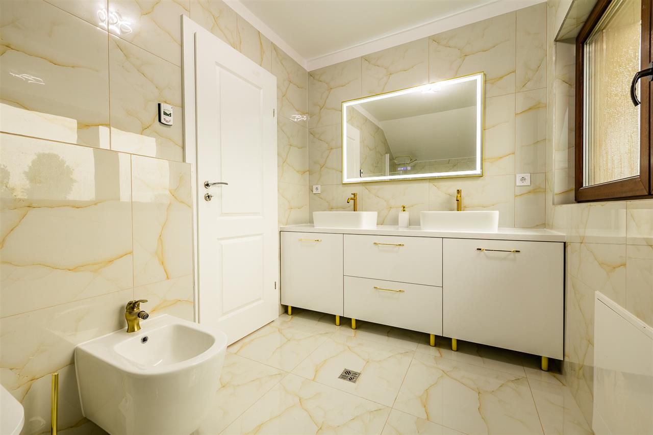 Vila in cartier rezidential, oportunitate personalizare interioare,Halchiu - Poză 36