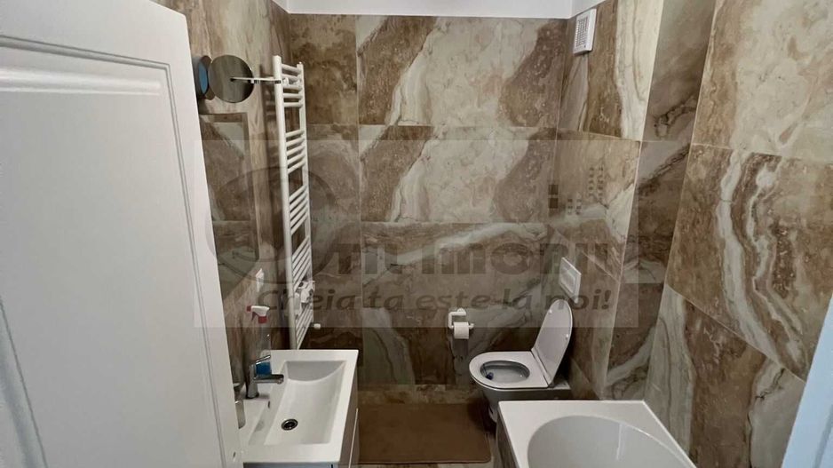 Apartament o cameră  – Poitiers Towers | Complet mobilat-400EURO - Poză 5