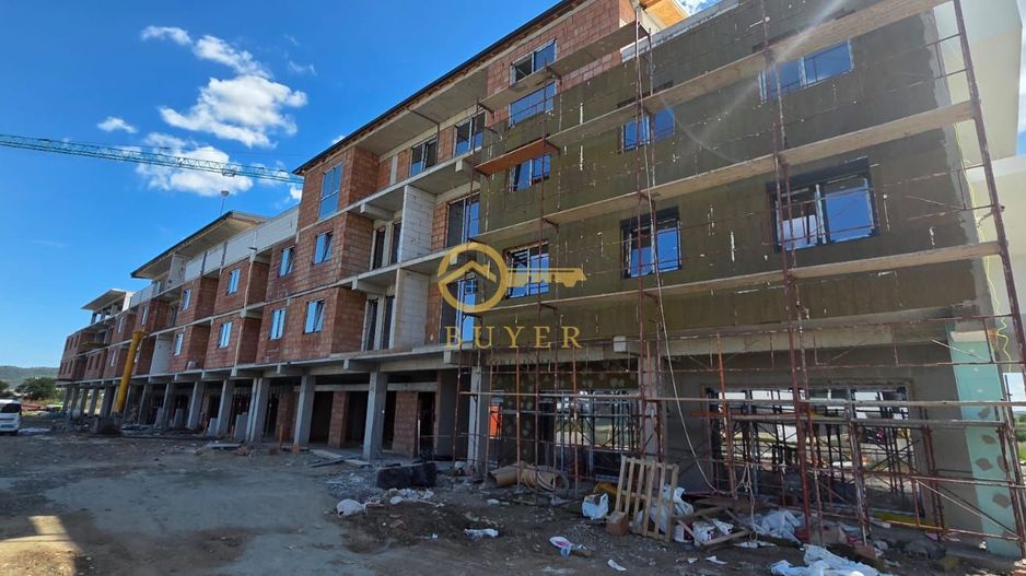 Penthouse cu 3 camere si terasa 60.20mp- Selimbar, panorama spre munti - Poză 14