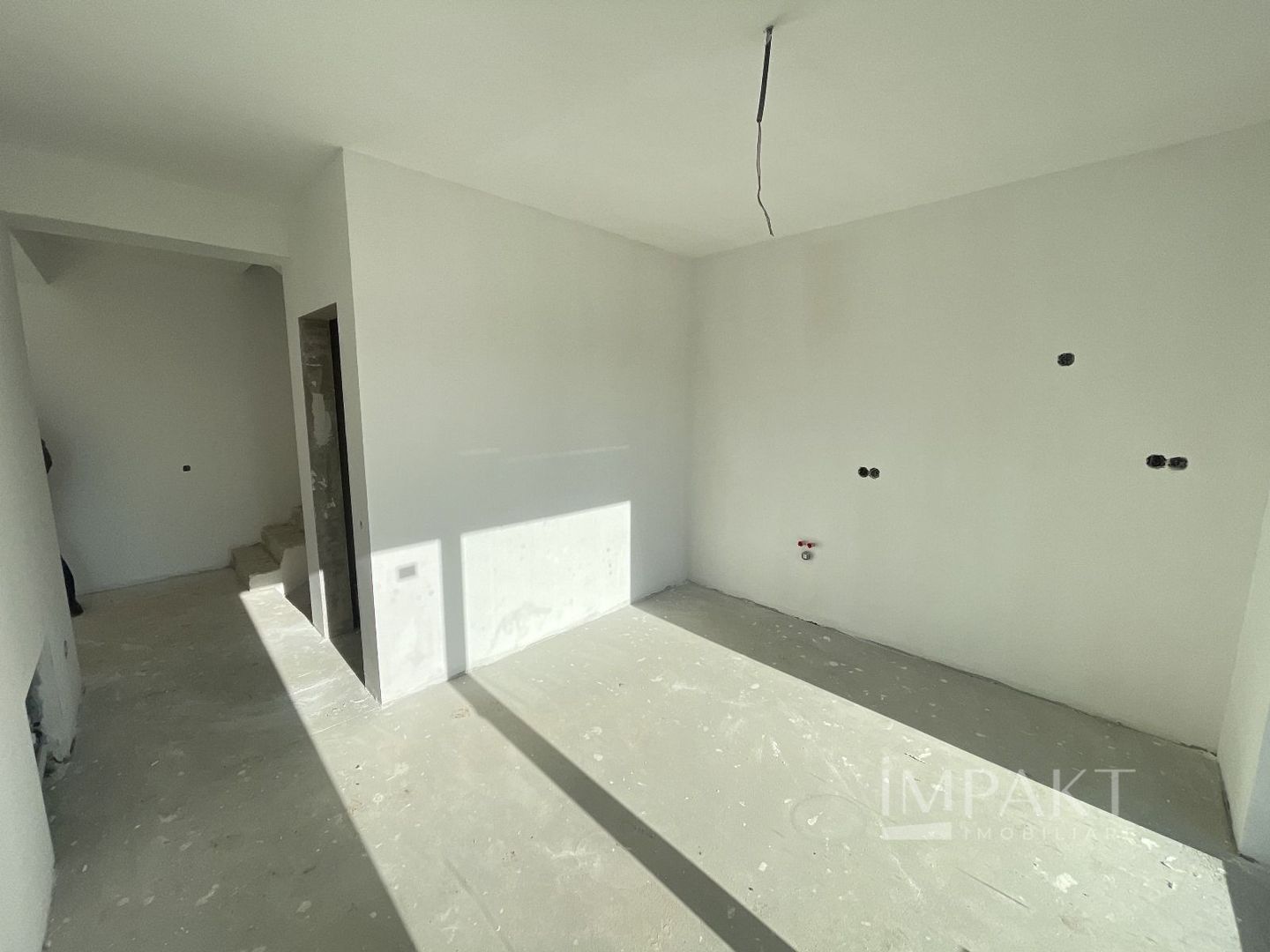 Casa semifinisata cu teren 1000 mp, in Feleacu ! - Poză 10