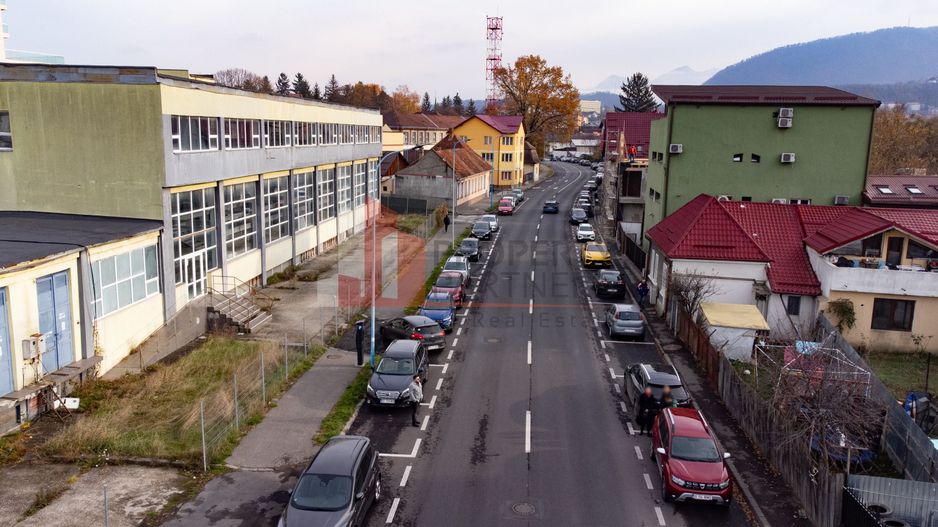 Clădire pentru dezvoltare multifuncțională  Brasov Strada Mihai Viteazu - Poză 3