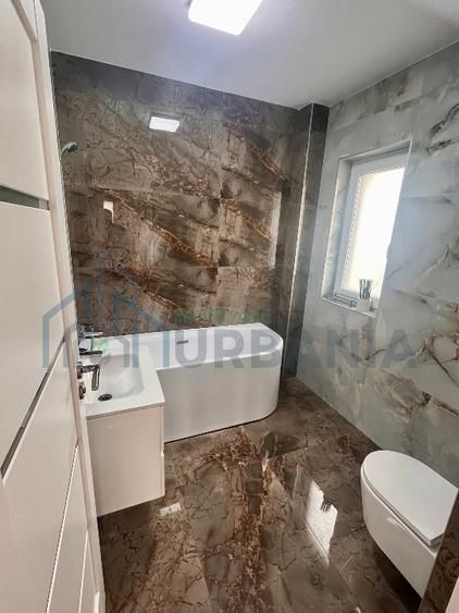 Casă de vânzare P+1E, 100 mp utili, mobilată și utilată, Valea Lupului - Poză 12