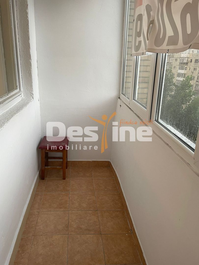 Apartament 3 camere semidecomandat , Bd. 1 Mai ,Sector 6 , - Poză 6