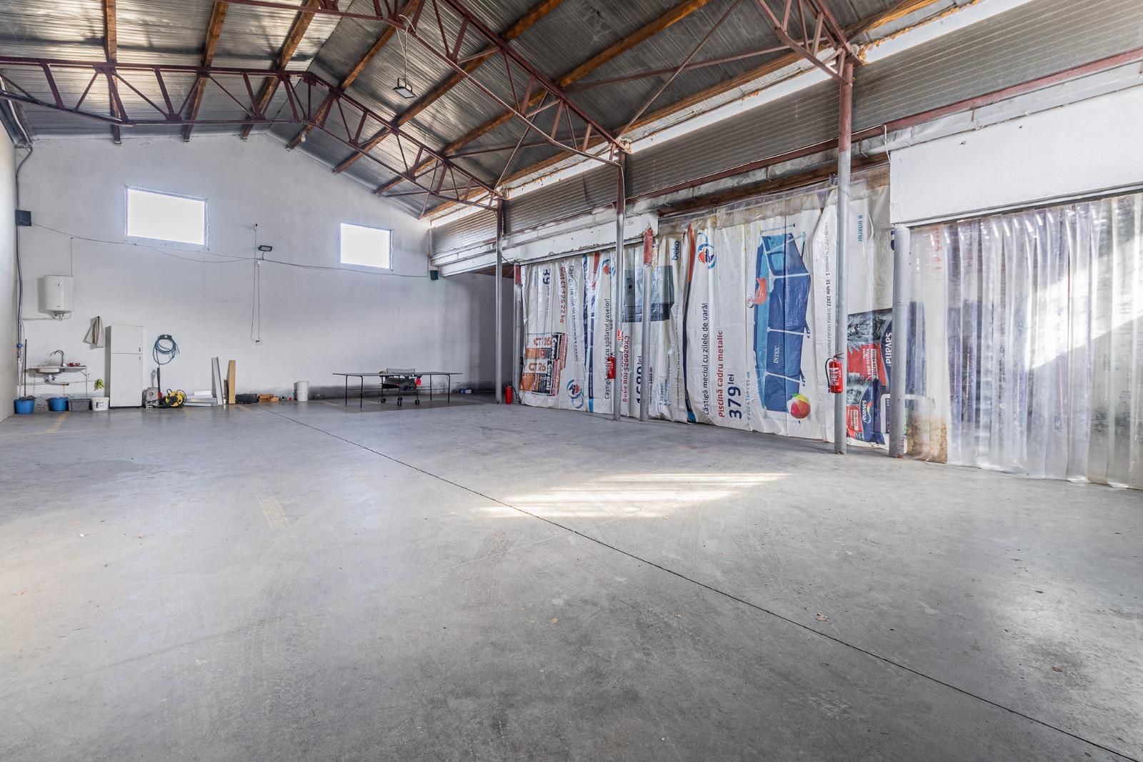 Hala + birouri, 3300 mp teren, toate utilitatile - Poză 8