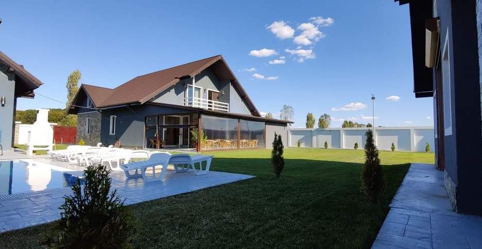 Închiriere Vile de Lux|  Izvorani | SPA și Facilități Premium - Poză 1