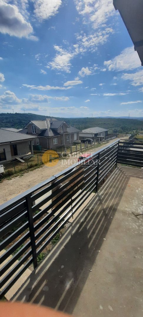 🏡VILĂ DEOSEBITĂ DE VÂNZARE – 5 DRUMURI, VALEA ADÂNCĂ 🏡 - Poză 3