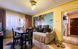 Apartament 3 camere decomandat, 66 mp utili, 2 băi, 2 balcoane.