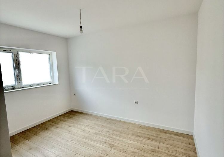 Apartament 3 camere în Florești, cu loc de parcare și gradină. - Poză 1