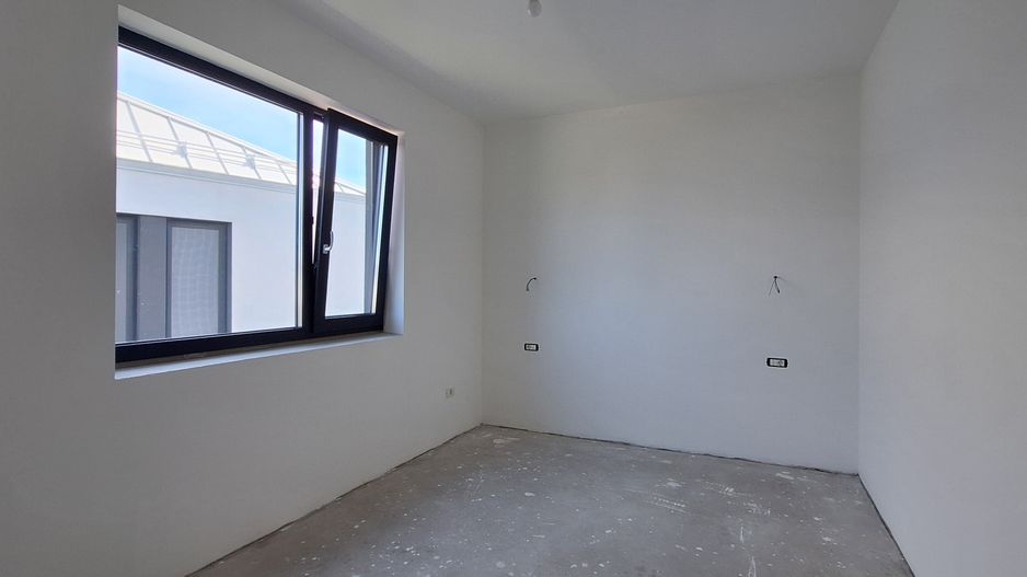Duplex modern P+E cu 4 camere - Poză 22