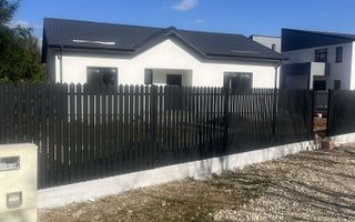 Casă domnesti 4 camere 2 băi - Poză 1