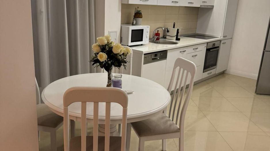 Apartament premium cu 2 camere, ultracentral, cu terasa- Prima Sucevei - Poză 3