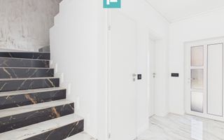 Casă / Vilă cu 4 camere de vânzare în Sanmartin - Poză 8