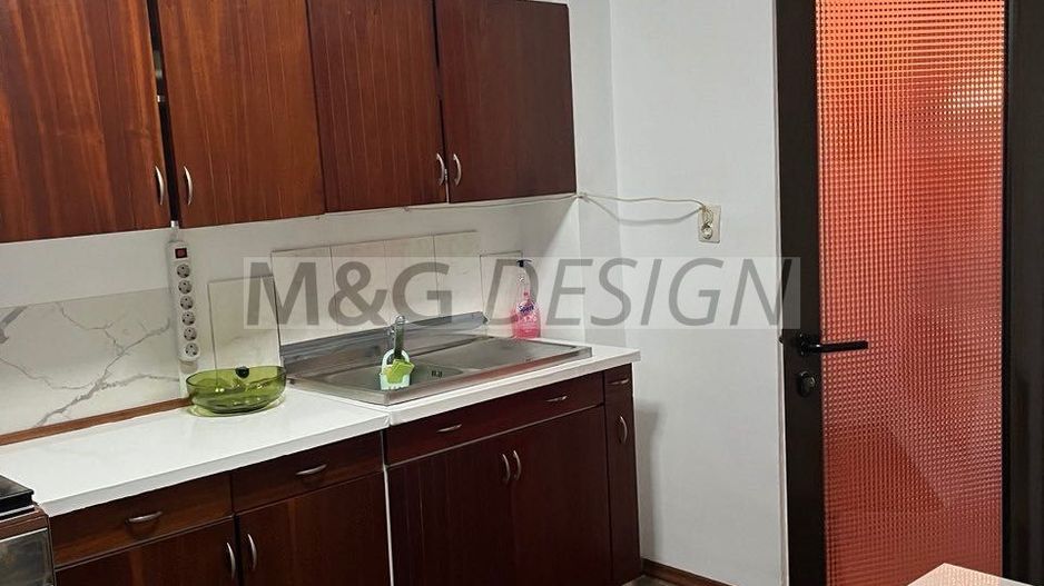 Apartament cu spațiu comercial și spațiu de locuit zona Aradului - Poză 3