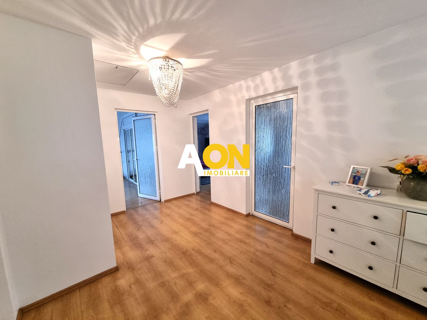 De vanzare casa 5 camere , 886mp teren, zona Alba-Micesti - Poză 12