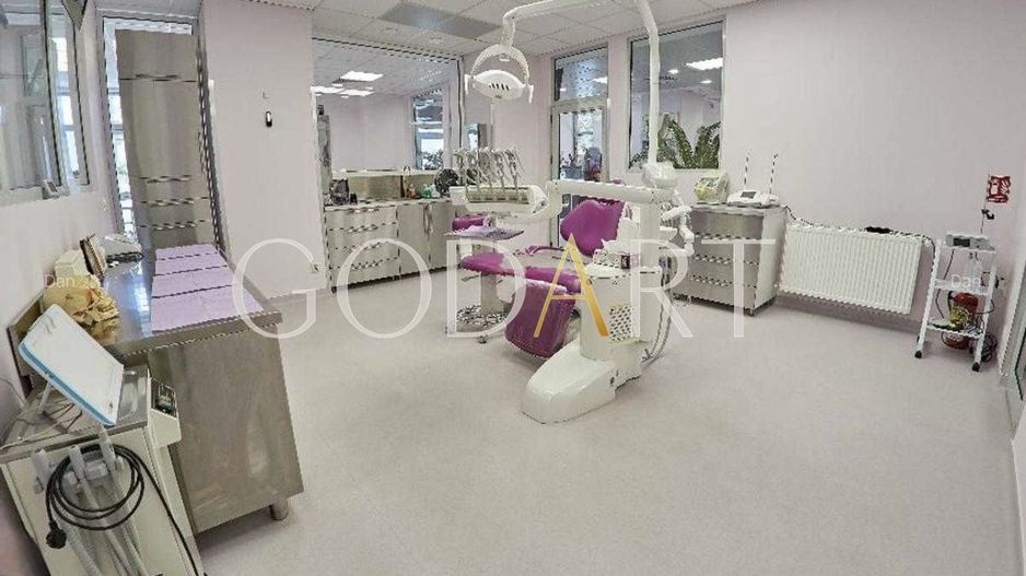 SPAȚIU COMERCIAL ULTRACENTRAL | PARCARE PRIVATA - Poză 4