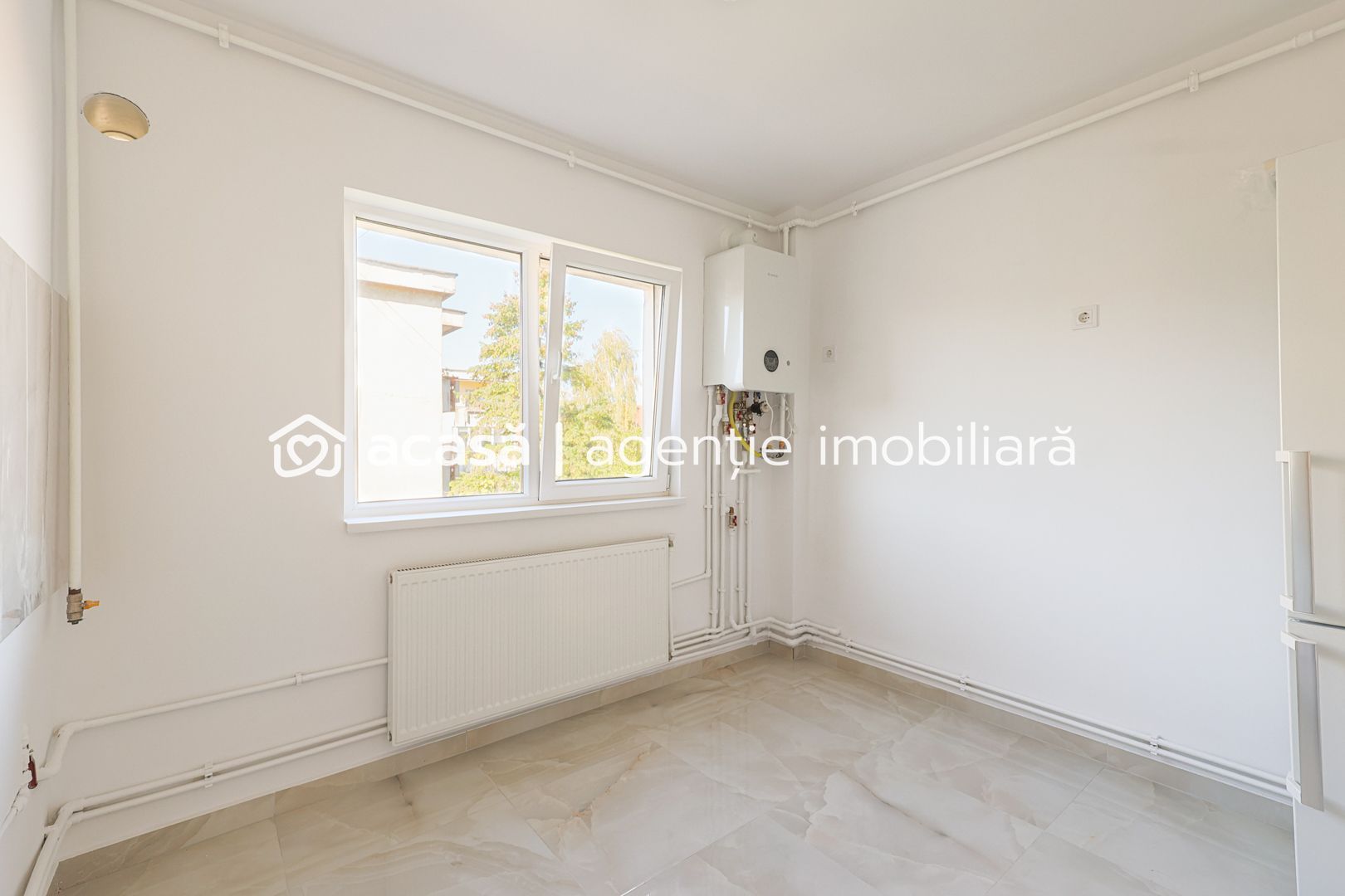 Apartament 2 camere - renovat - Piața Catedralei - COMISION 0 - Poză 3