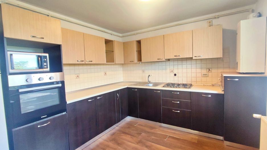 Casa  Zona Eugen Ionesco Europa COMISION ZERO - Poză 2