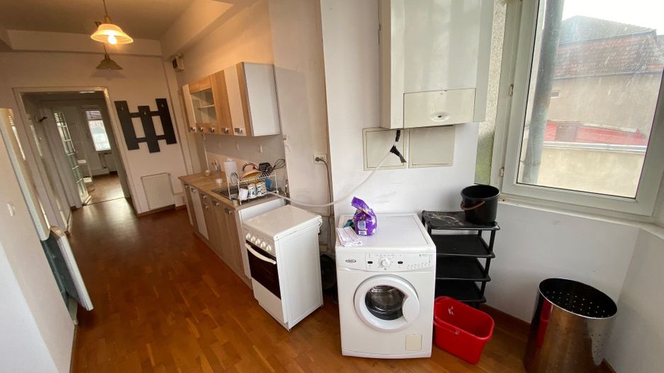 Apartament 5 camere  zona Cetatii - Poză 16