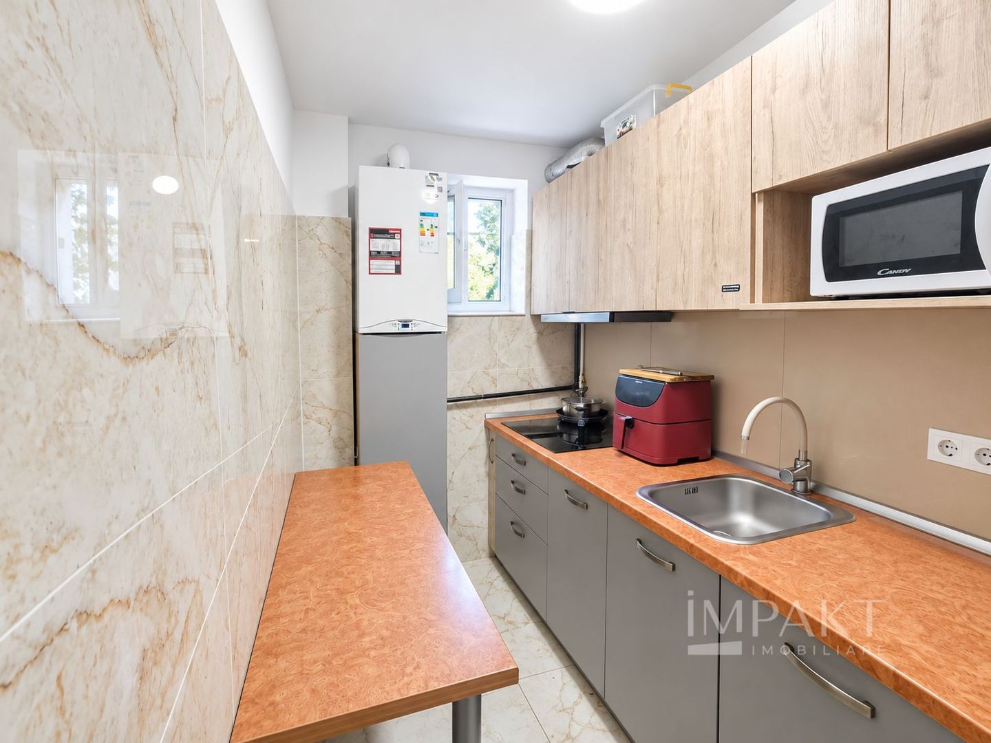 Apartament cu 2 camere in Gheorgheni- Ideal ca si investitie-- - Poză 3