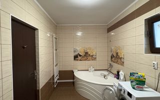 Casă cu 5 dormitoare + Garaj - Islaz - Comuna Brănești - Poză 12