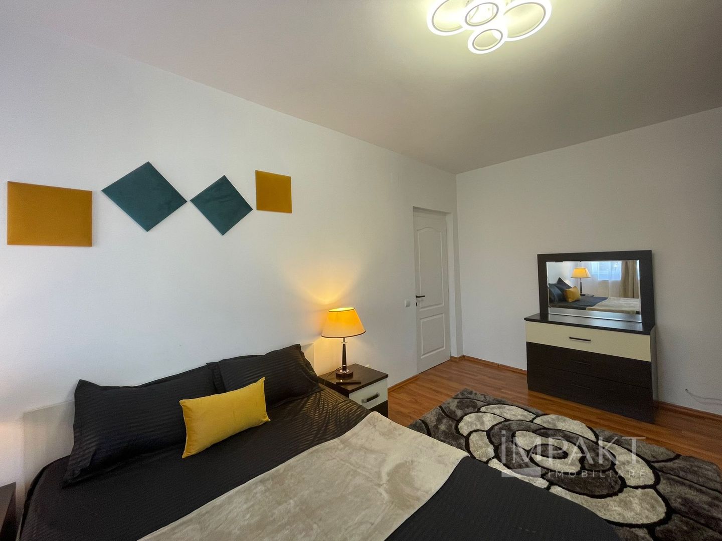 Apartament cu 3 camere in Andrei Muresanu! - Poză 9