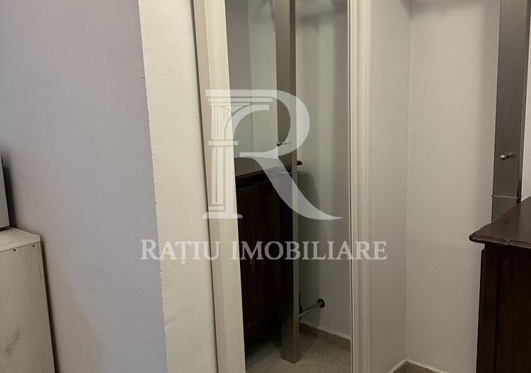 Apartament cu 2 camere | Centru Civic | Oradea - Poză 2
