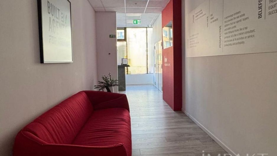 Spațiu comercial modern, zona-centrala complet amenajat pentru birouri - Poză 18