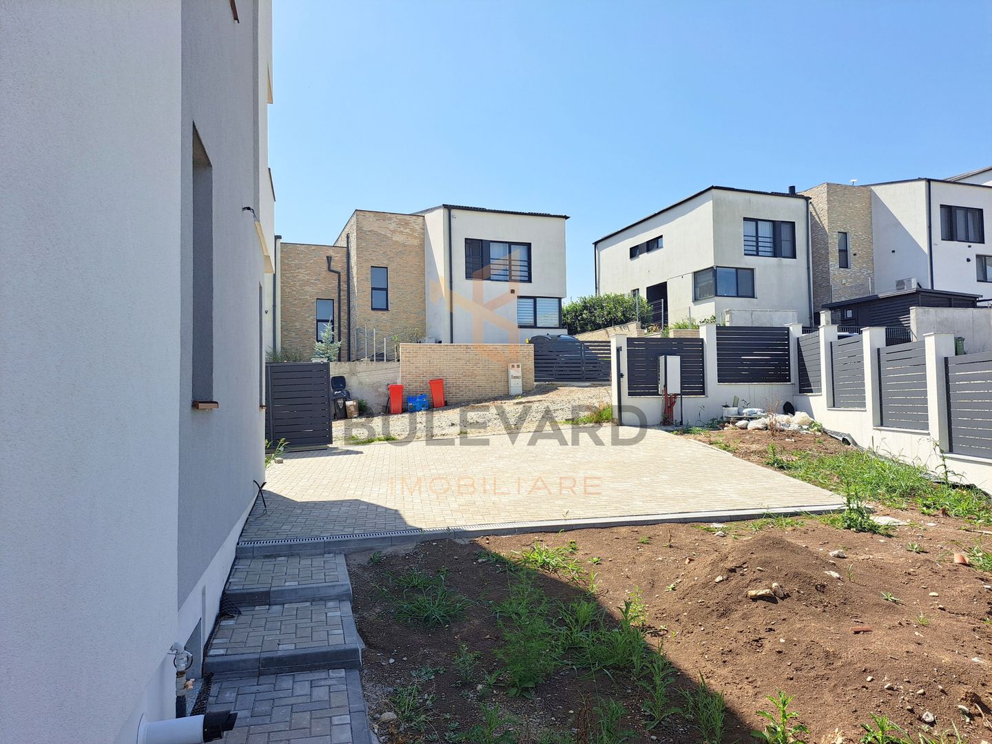 Casa tip duplex in zona Vivo Mall,  str Razoare Floresti - Poză 5