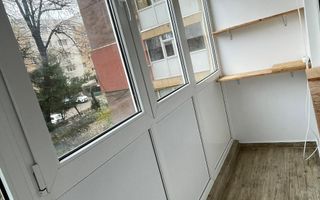 Vânzare, apartament cu 2 camere în zona Drumul Taberei - Poză 10