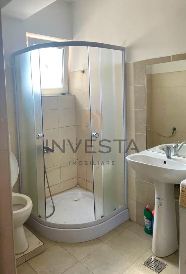 Apartament de 3 camere, bun pentru investitie ! - Poză 5
