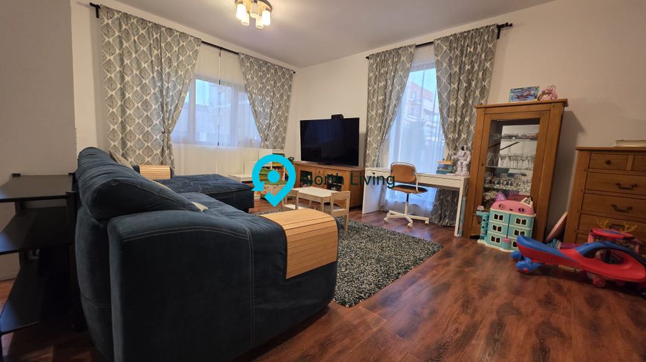 Casa 4 camere + curte 300 mp Tunari - Poză 22